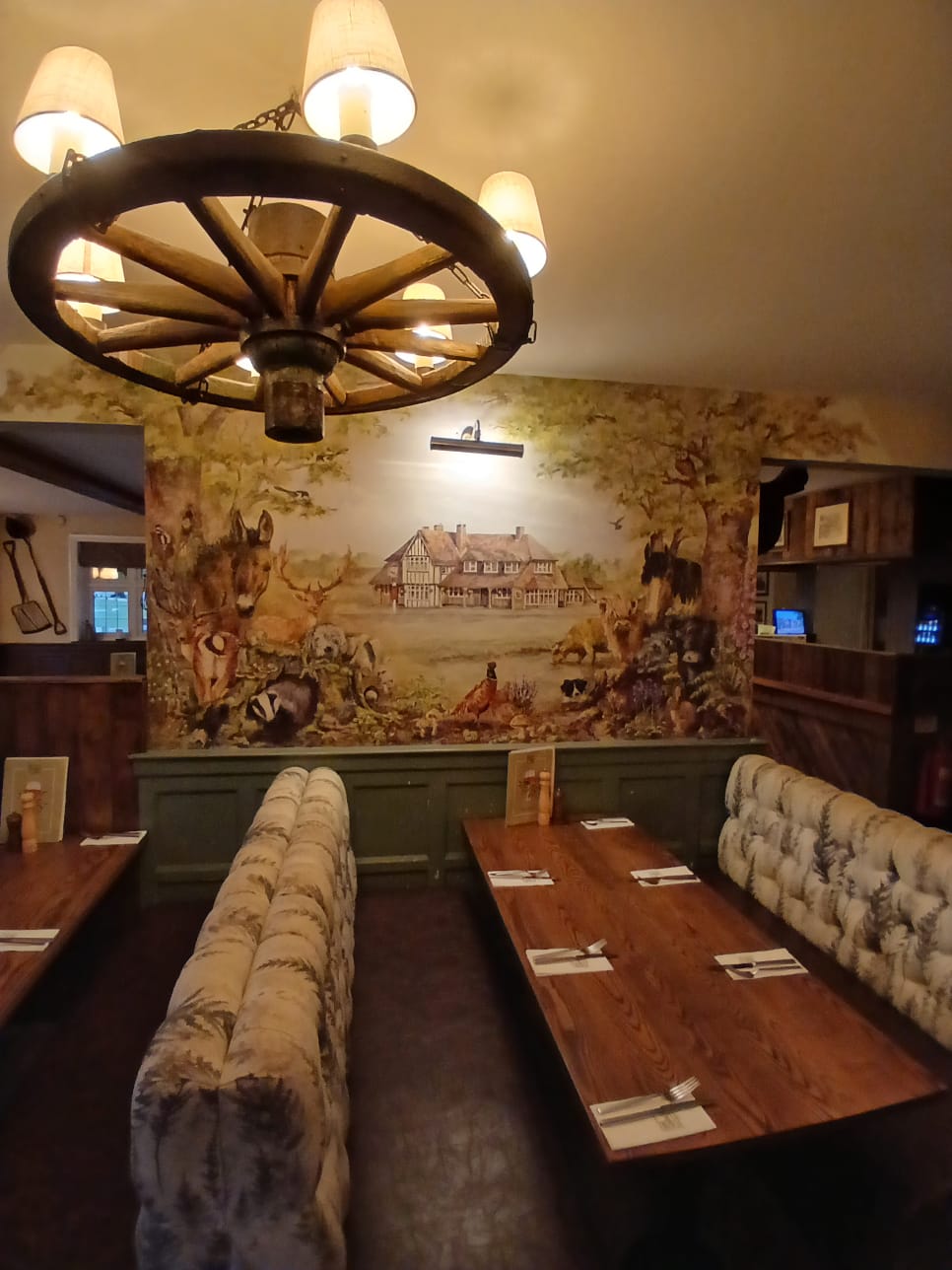 The Fighting Cocks Pub